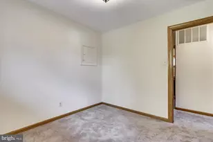 6403 Tone Dr, Bethesda, MD 20817 - Photo 12