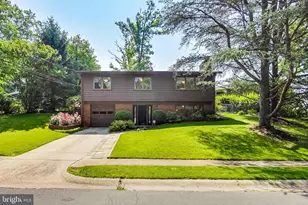 6515 E Halbert Rd, Bethesda, MD 20817 - Photo 1