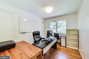 6515 E Halbert Rd, Bethesda, MD 20817 - Photo 30