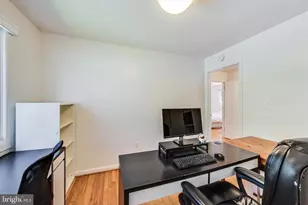 6515 E Halbert Rd, Bethesda, MD 20817 - Photo 32