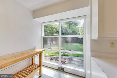 6515 E Halbert Road, Bethesda, MD 20817 - Photo 18