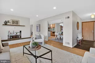 6104 Robinwood Rd, Bethesda, MD 20817 - Photo 4