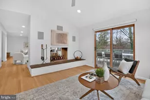 6104 Robinwood Rd, Bethesda, MD 20817 - Photo 6