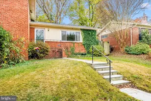 3906 Montrose Driveway, Chevy Chase, MD 20815 - Photo 54