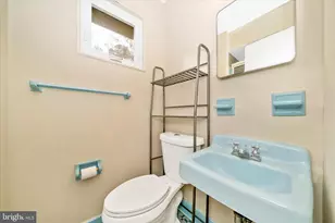 3906 Montrose Driveway, Chevy Chase, MD 20815 - Photo 22