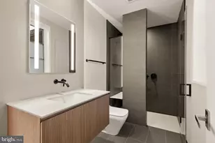 7027 Longwood Dr, Bethesda, MD 20817 - Photo 24