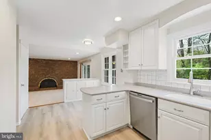 8524 Atwell Rd, Potomac, MD 20854 - Photo 10