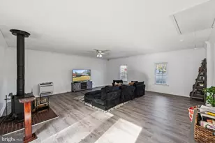 8124 Seneca View Dr, Gaithersburg, MD 20882 - Photo 22