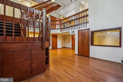 7918 Long Branch Parkway, Takoma Park, MD 20912 - Photo 2