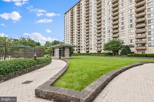 5225 Pooks Hill Rd, Bethesda, MD 20814 - Photo 42