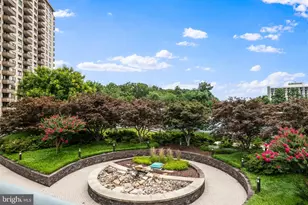 5225 Pooks Hill Rd, Bethesda, MD 20814 - Photo 14