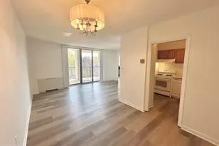 4242 East-West Hwy, Chevy Chase, MD 20815 - Photo 4