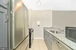 11801 Rockville Pike, Rockville, MD 20852 - Photo 12