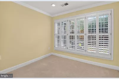 12013 Montrose Park Place, Rockville, MD 20852 - Photo 16