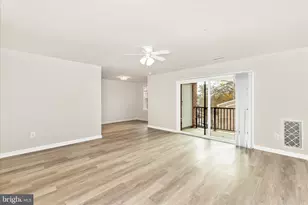 828 Quince Orchard Blvd, Gaithersburg, MD 20878 - Photo 16