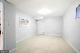 711 Lamberton Dr, Silver Spring, MD 20902 - Photo 48