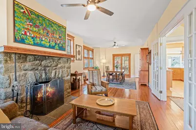 5612 Oak Place, Bethesda, MD 20817 - Photo 10