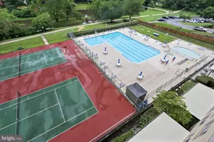 10201 Grosvenor Pl, North Bethesda, MD 20852 - Photo 38