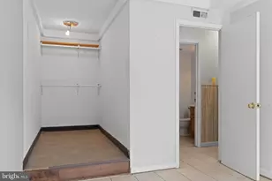 571 W Diamond Ave, Gaithersburg, MD 20877 - Photo 16