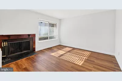 18515 Eagles Roost Drive, Germantown, MD 20874 - Photo 8