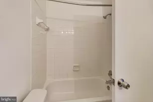 11406 Locustdale Terrace, Germantown, MD 20876 - Photo 14