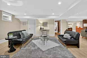 9715 Singleton Dr, Bethesda, MD 20817 - Photo 38