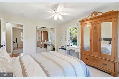 13004 N Commons Way, Rockville, MD 20854 - Photo 14