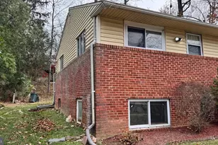 10705 Lockridge Dr, Silver Spring, MD 20901 - Photo 4