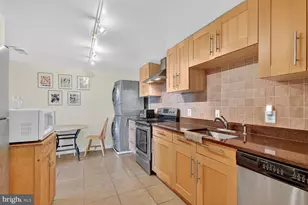 4601 N Park Ave, Chevy Chase, MD 20815 - Photo 8