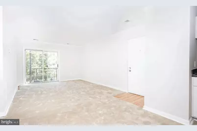 8205 Whispering Oaks Drive #304, Gaithersburg, MD 20879 - Photo 4