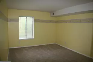 5817 Edson Ln, Rockville, MD 20852 - Photo 10