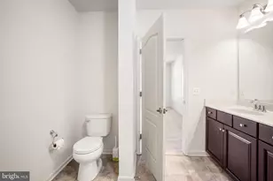 22926 Spicebush Dr, Clarksburg, MD 20871 - Photo 26