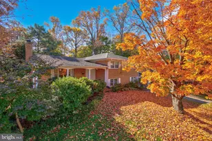 6220 Robinwood Rd, Bethesda, MD 20817 - Photo 1