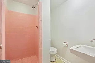 6220 Robinwood Rd, Bethesda, MD 20817 - Photo 34