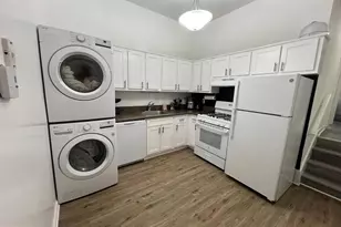 18728 Walkers Choice Rd, Montgomery Village, MD 20886 - Photo 10