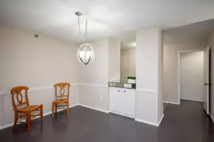 15100 Interlachen Dr, Silver Spring, MD 20906 - Photo 12