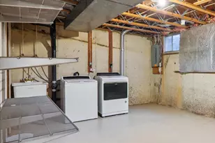 12124 Bentridge Pl, Rockville, MD 20854 - Photo 18