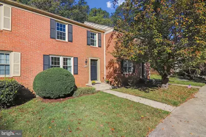 12124 Bentridge Place, Rockville, MD 20854 - Photo 2