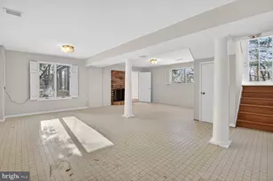 6418 Bannockburn Dr, Bethesda, MD 20817 - Photo 36