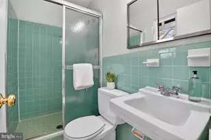 6418 Bannockburn Dr, Bethesda, MD 20817 - Photo 40