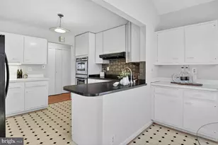 6418 Bannockburn Dr, Bethesda, MD 20817 - Photo 22