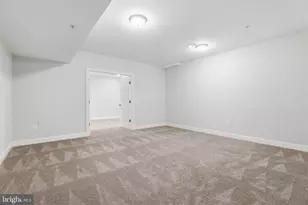 7931 Lakenheath Way, Potomac, MD 20854 - Photo 48