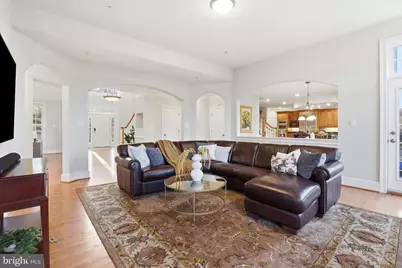 7931 Lakenheath Way, Potomac, MD 20854 - Photo 20