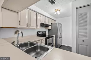 26001 Brigadier Pl, Damascus, MD 20872 - Photo 10