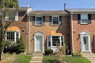 1027 Travis Ln, Gaithersburg, MD 20879 - Photo 2