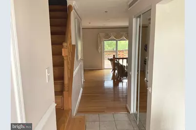 1027 Travis Lane, Gaithersburg, MD 20879 - Photo 4