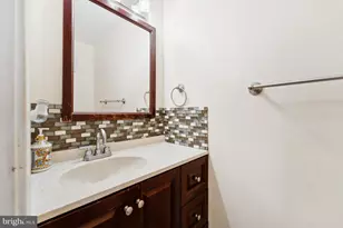 14430 Bakersfield Ct, Silver Spring, MD 20906 - Photo 14