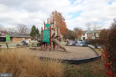 648 Coral Reef Drive, Gaithersburg, MD 20878 - Photo 32