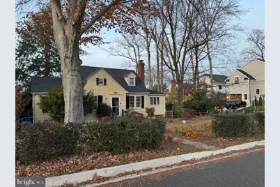 4601 Chelsea Lane S, Bethesda, MD 20814 - Photo 1