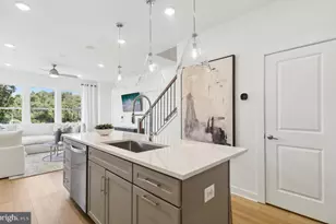 16104 Frederick Rd, Rockville, MD 20850 - Photo 8